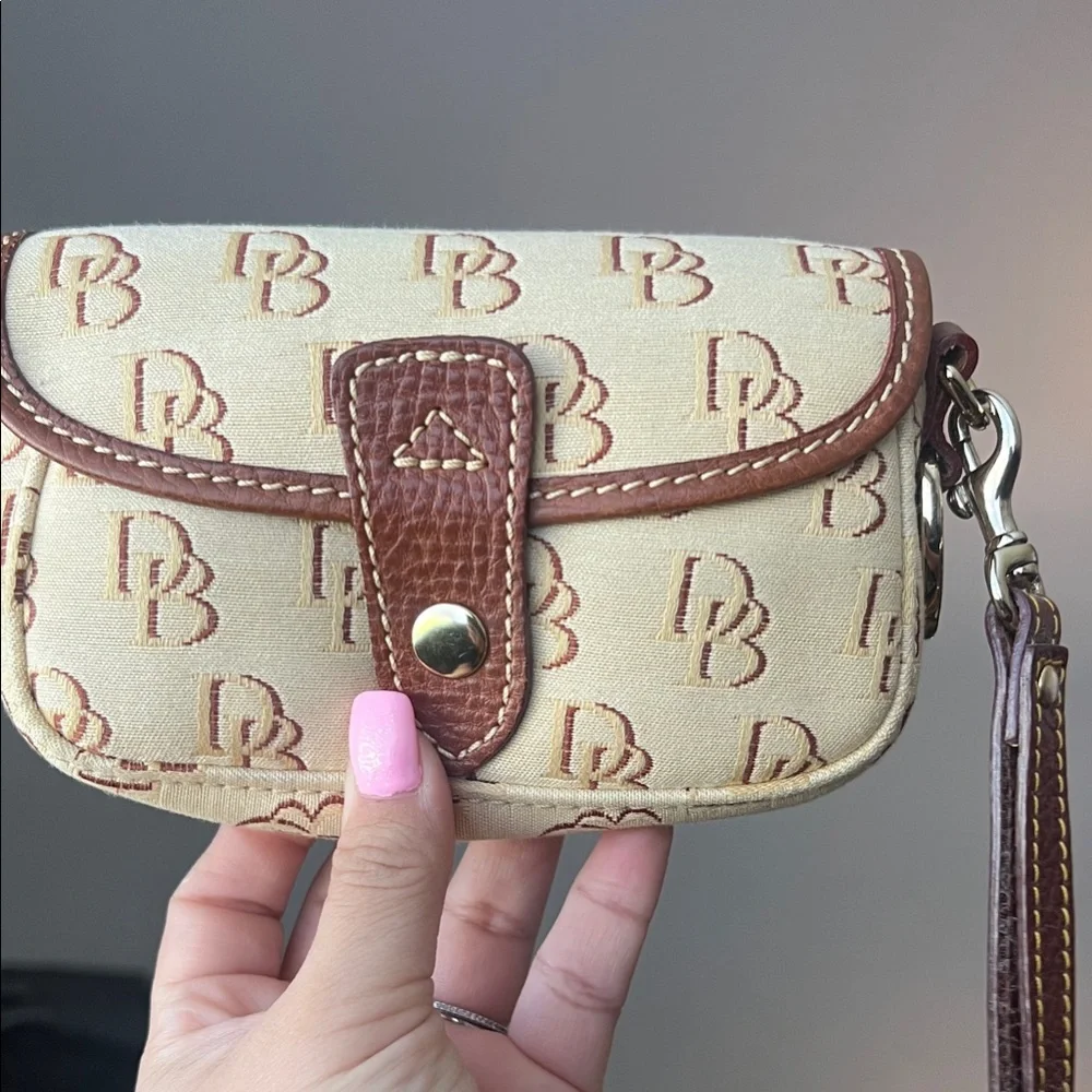 Dooney & Bourke Beige and Brown Monogram Wristlet - Picture 1 of 6